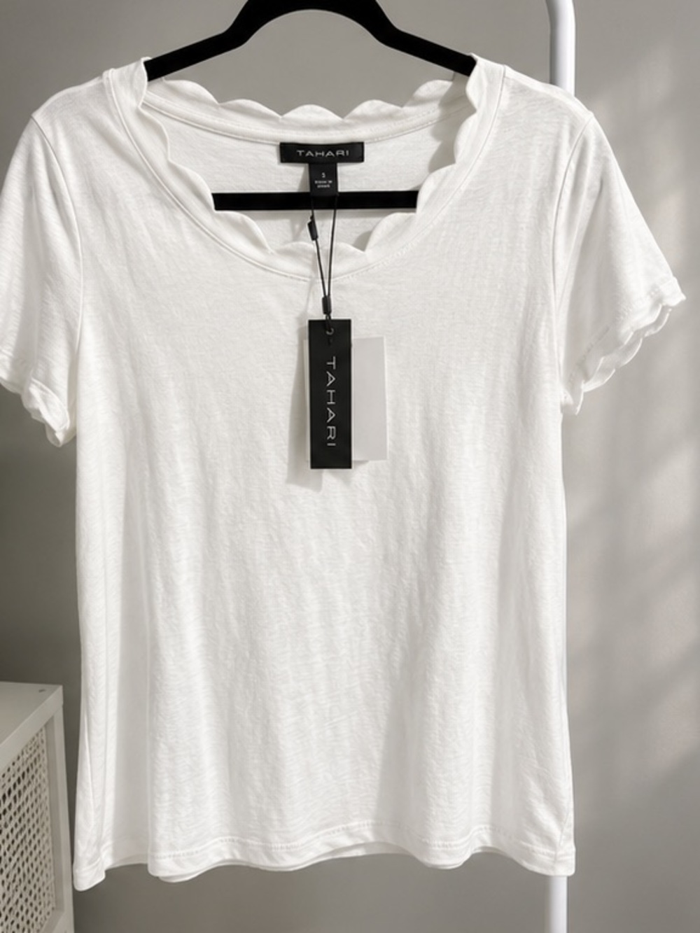 Tahari White Scallop Neck Short Sleeve Tee- NWT